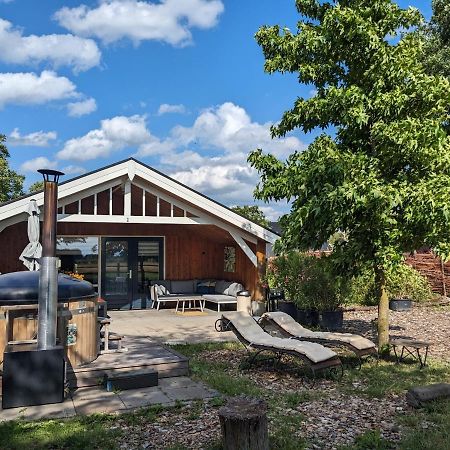 Chalet "Het Biggetje" Hottub - Sauna Volkel ภายนอก รูปภาพ