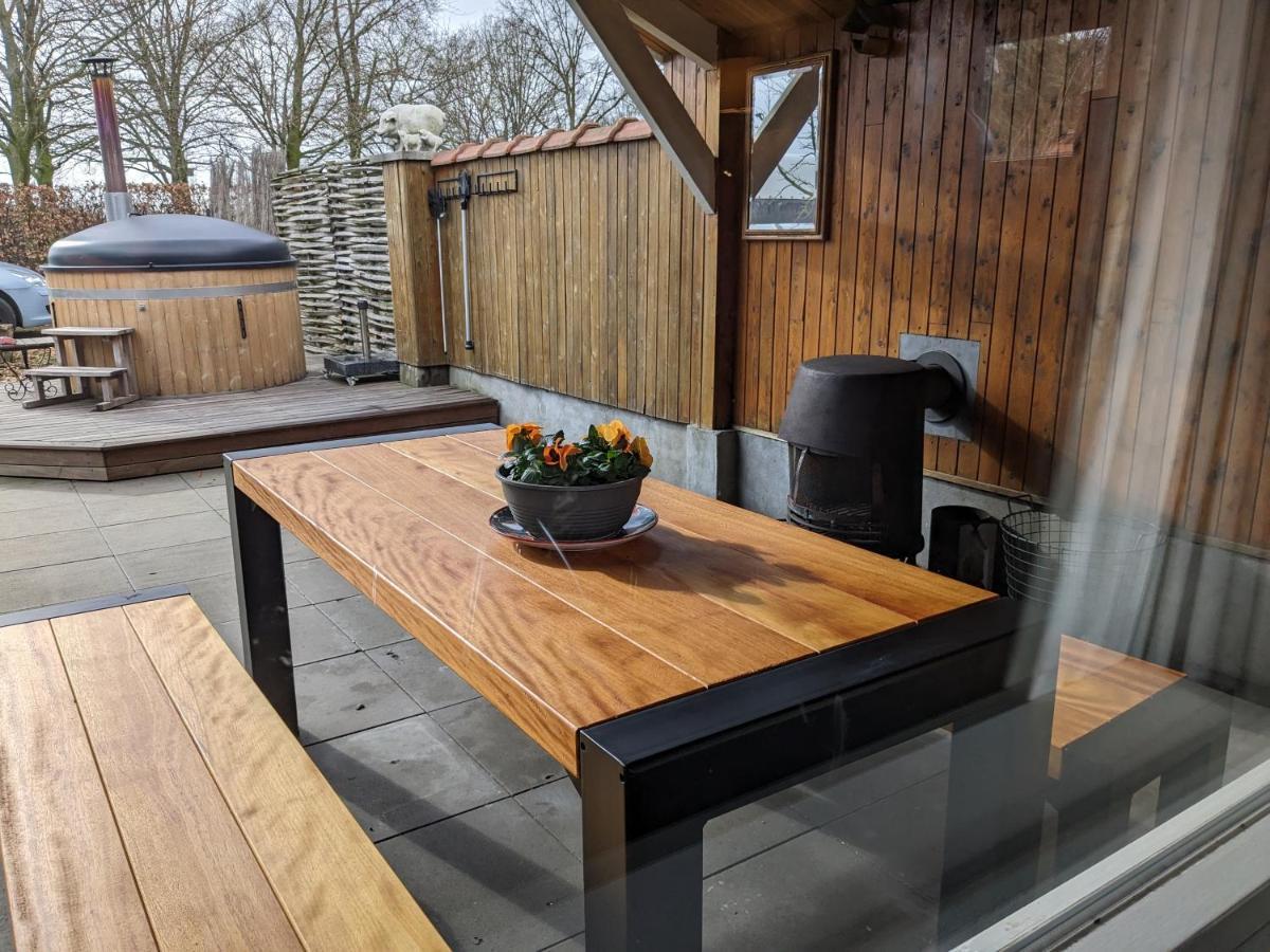 Chalet "Het Biggetje" Hottub - Sauna Volkel ภายนอก รูปภาพ