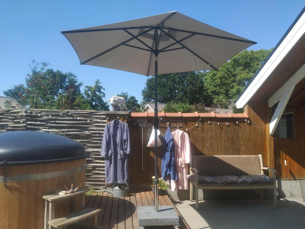 Chalet "Het Biggetje" Hottub - Sauna Volkel ภายนอก รูปภาพ